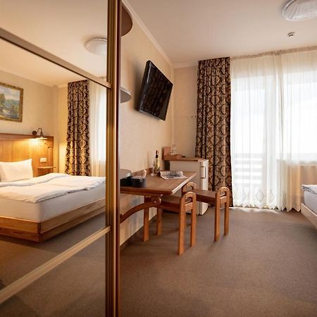 Private Rooms In Hotel Lift 1R Bukovel Exterior foto