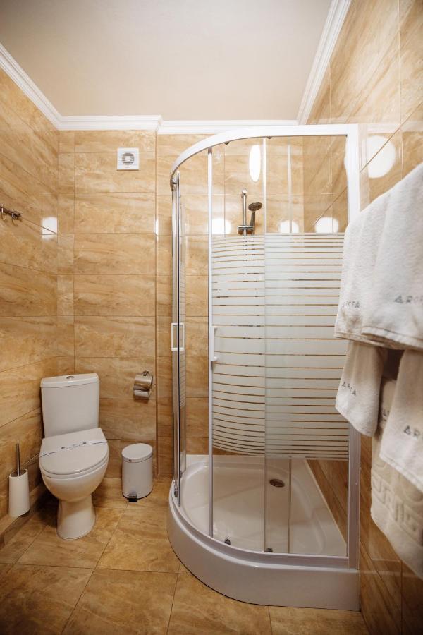 Private Rooms In Hotel Lift 1R Bukovel Exterior foto